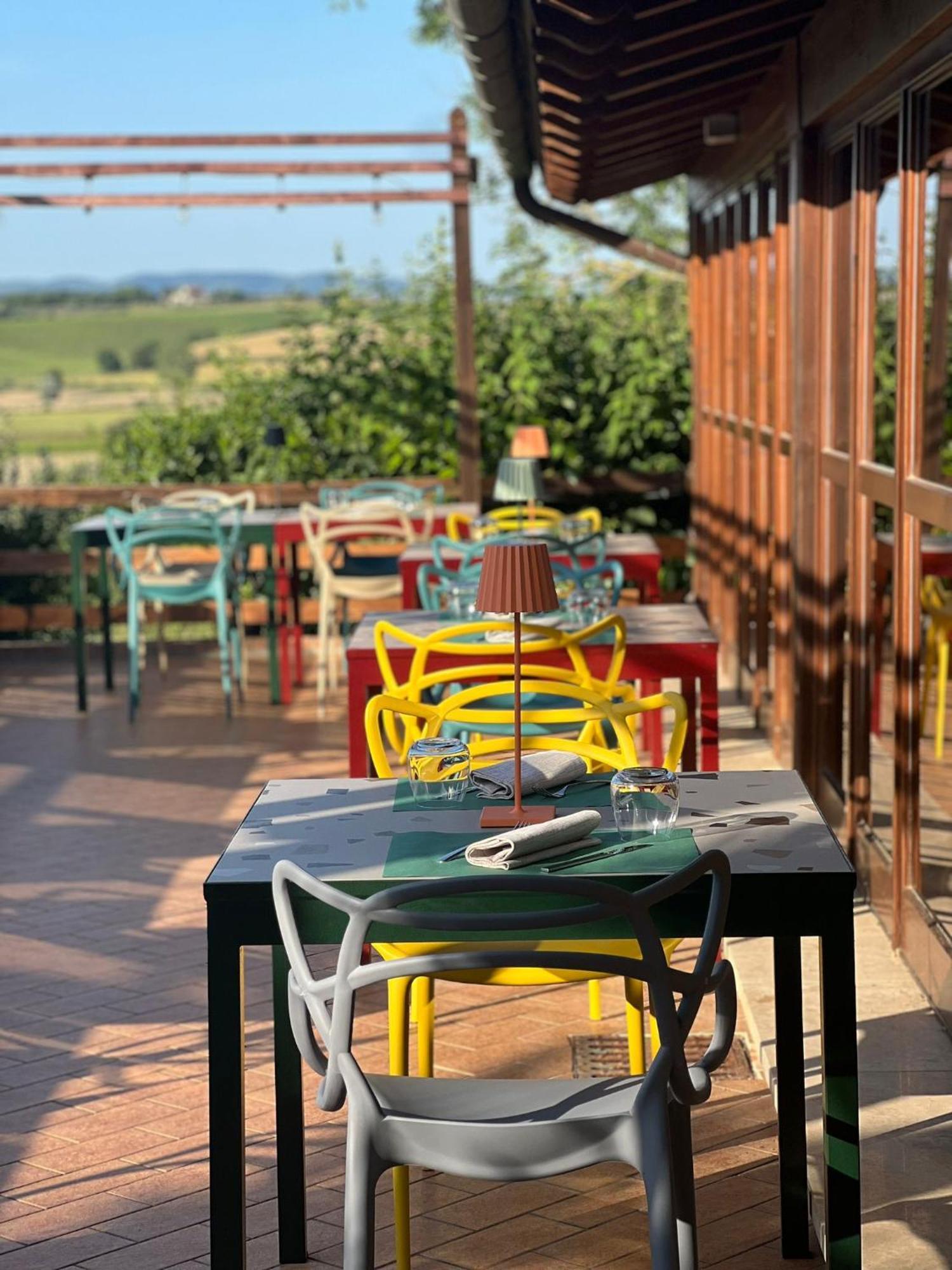 Hotel Il Pietreto Colle Val D'Elsa Exterior photo